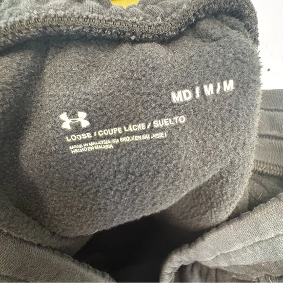 Women’s Under Armour Black Joggers with Some Bleach Spots size medium loose fit - Picture 9 of 13